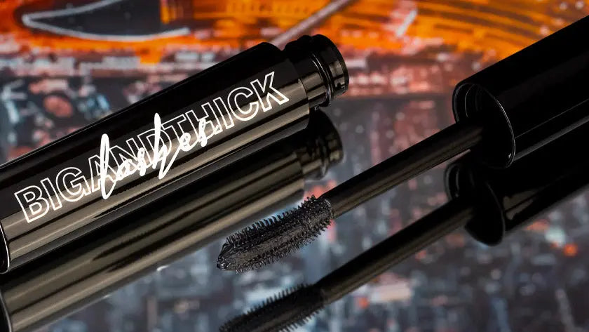 BIGANDTHICK Lashes: a new waterproof proof of every workout MESAUDA